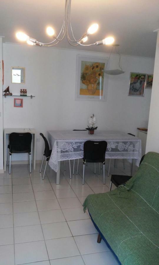 Na Beira Mar De Pajucara - Edificio Neo 2 - Apartamento Com 02 Quartos - Tem Varanda- Vista Lateral Do Mar - Avenida Doutor Antonio Gouveia 1081- Consumo Eletrico E Pago No Ckeck-Out 1Kwh E 1,35 Reias Maceió Екстериор снимка
